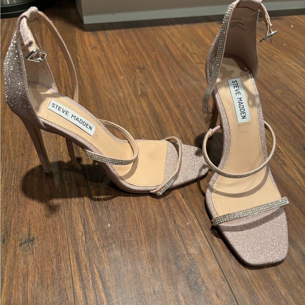 Steve Madden open toed heels